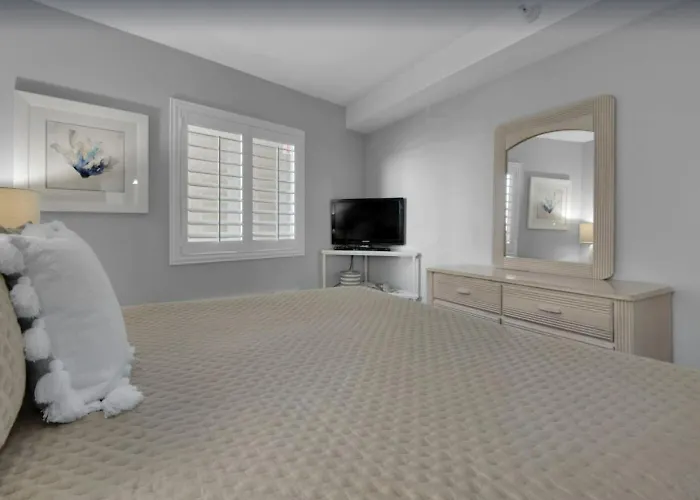 Perdido Skye 26 Aparthotel Pensacola